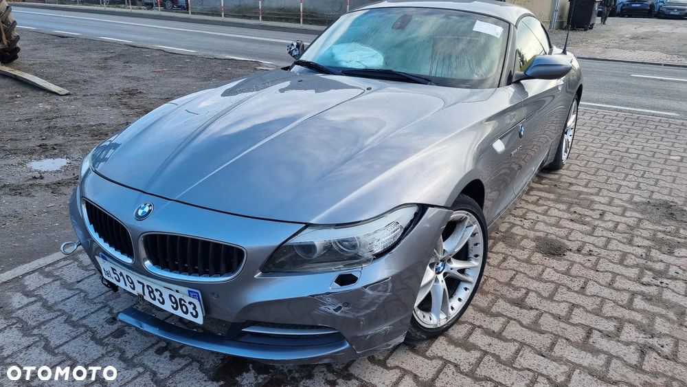 BMW Z4 sDrive30i - 14