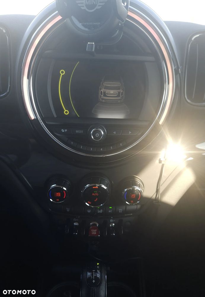 MINI Countryman Cooper D ALL4 - 13