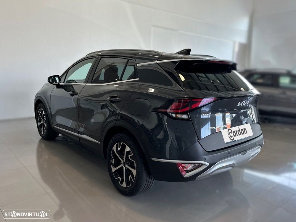 Kia Sportage 1.6 T-GDi HEV Drive - 6