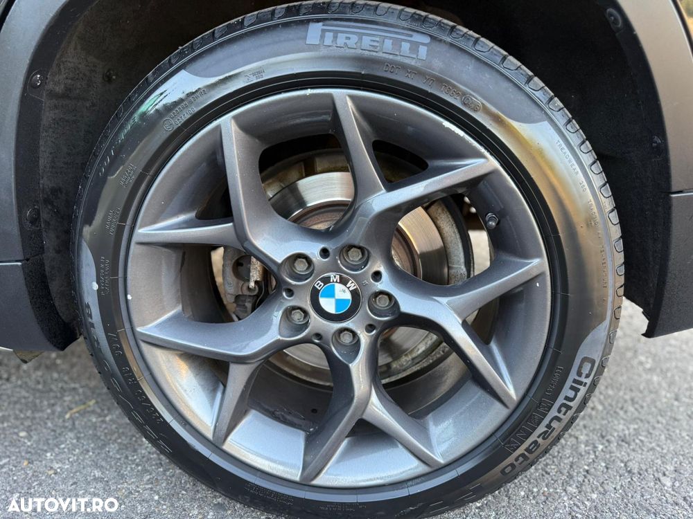 BMW X1 - 16