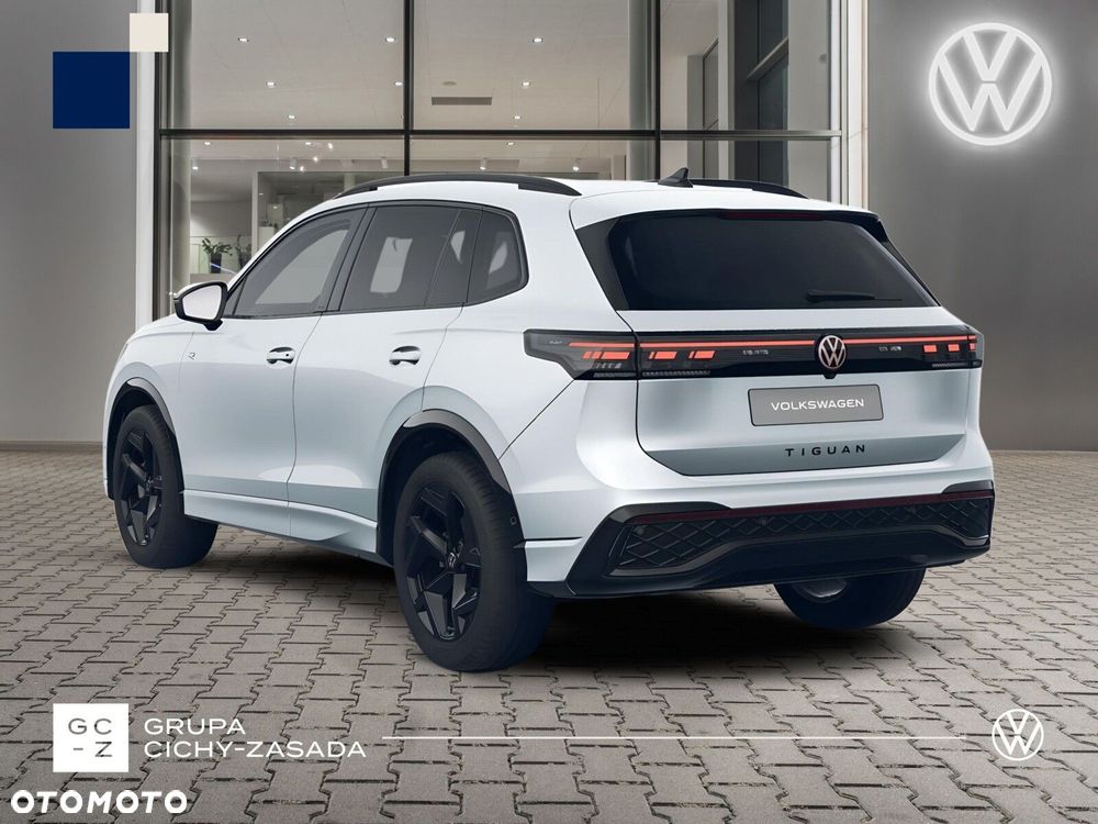 Volkswagen Tiguan - 4
