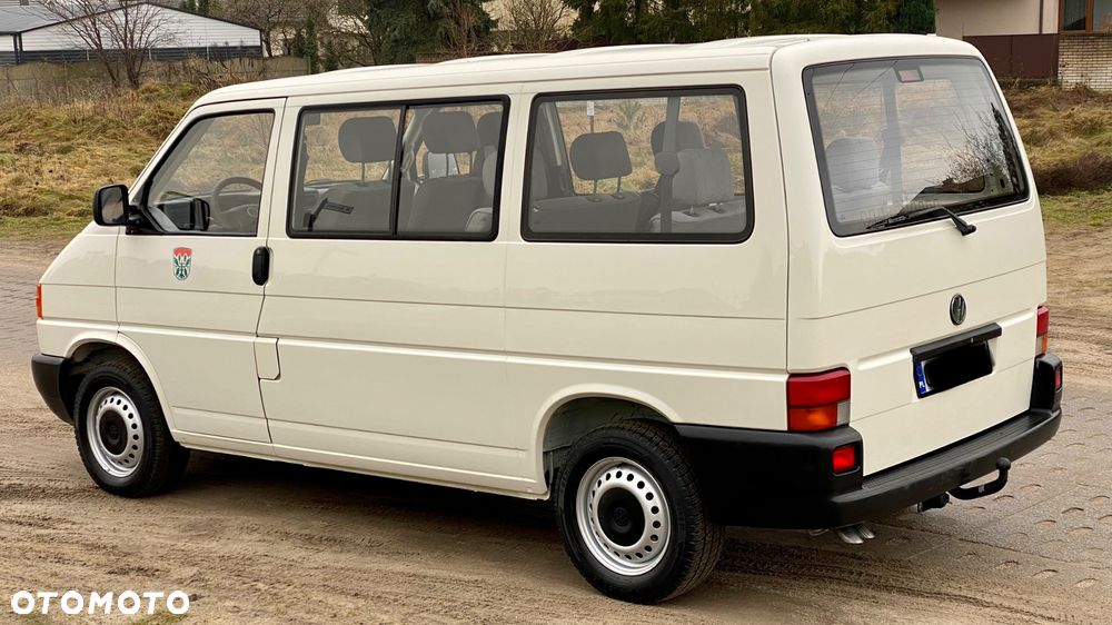 Volkswagen Transporter - 4