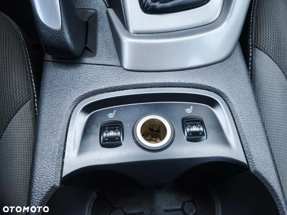 Ford Focus 1.6 TDCi DPF Titanium - 24