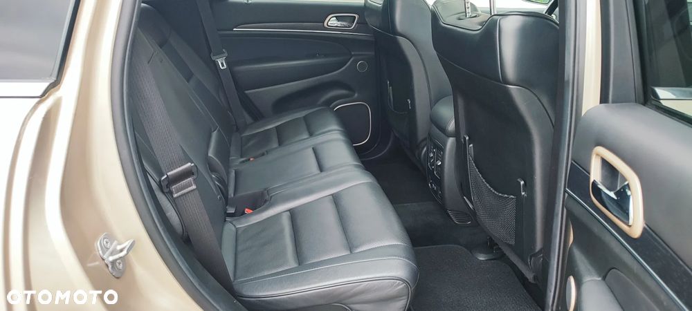 Jeep Grand Cherokee 3.0 CRD Overland Summit - 18