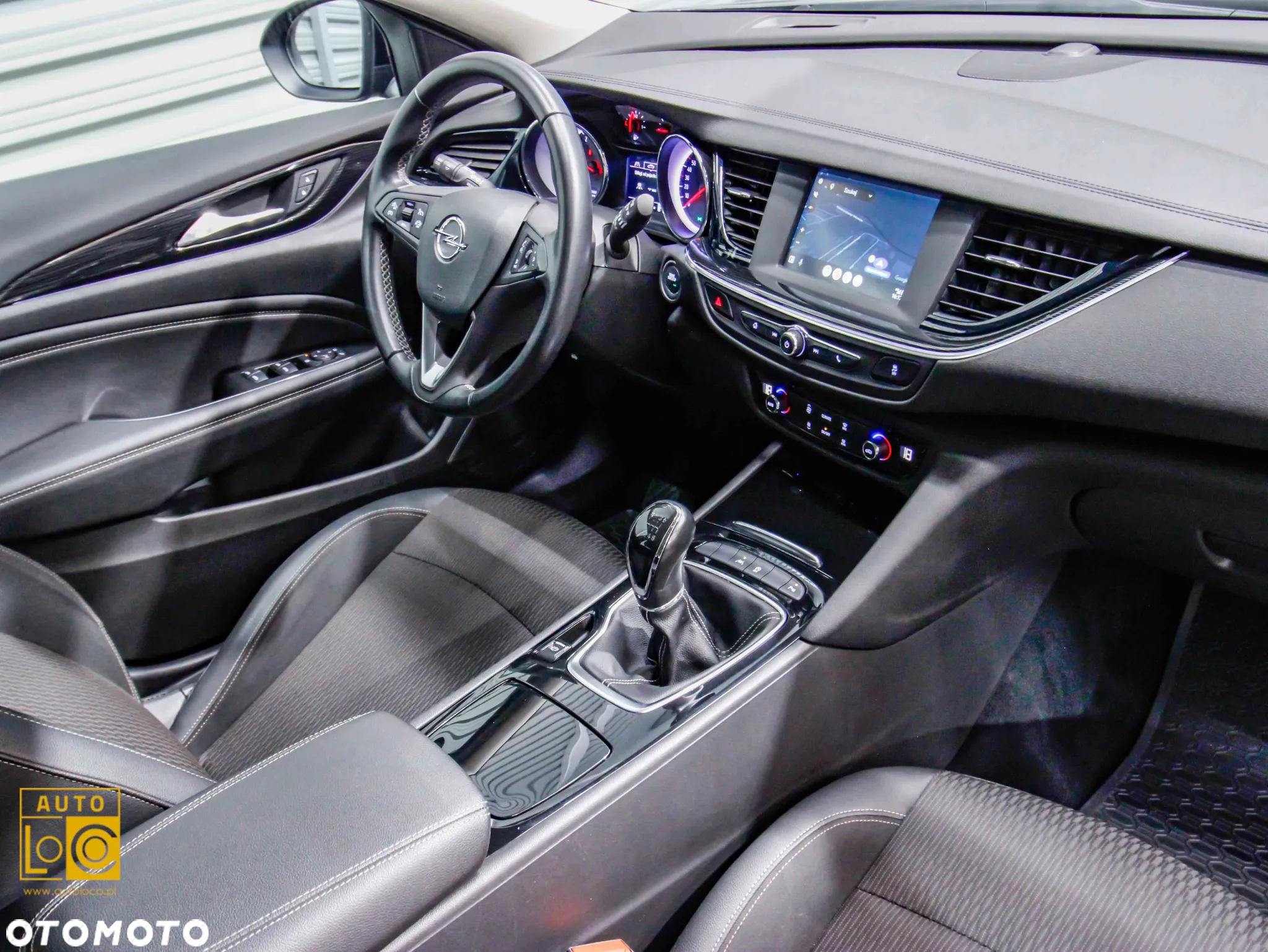 Opel Insignia 2.0 CDTI Cosmo S&S - 15