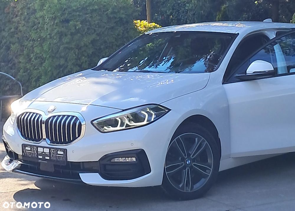 BMW Seria 1 118d Sport Line Shadow - 33
