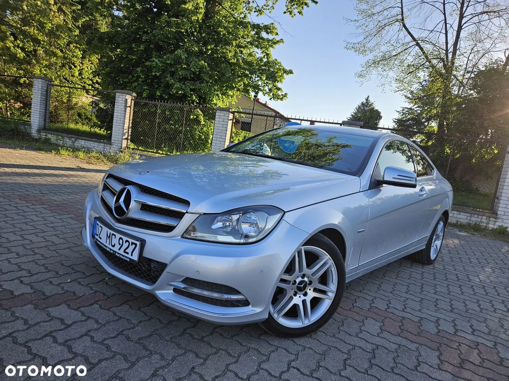 Mercedes-Benz Klasa C 180 BlueEFFICIENCY 7G-TRONIC - 7