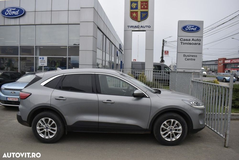 Ford Kuga 2.5 Duratec FHEV FWD Titanium - 9