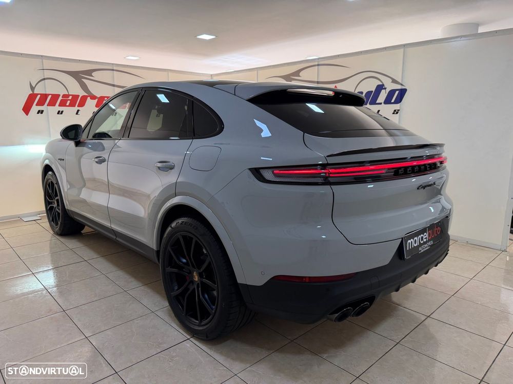 Porsche Cayenne Coupé S E-Hybrid - 9