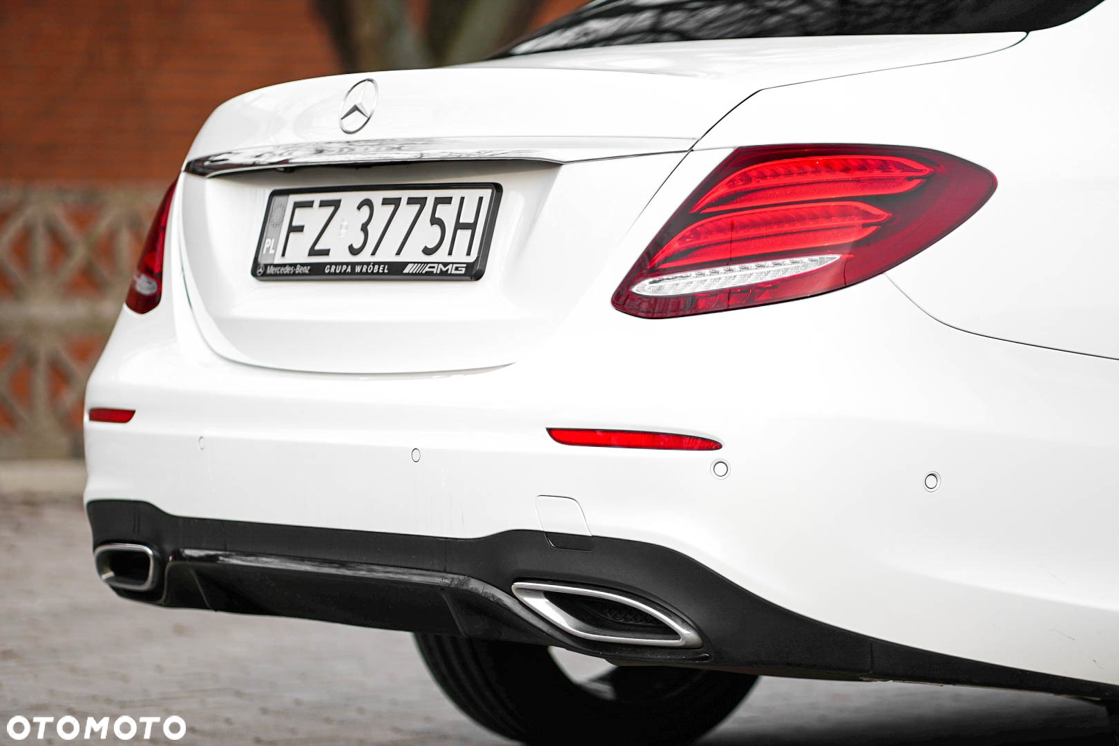 Mercedes-Benz Klasa E 220 d 9G-TRONIC - 13