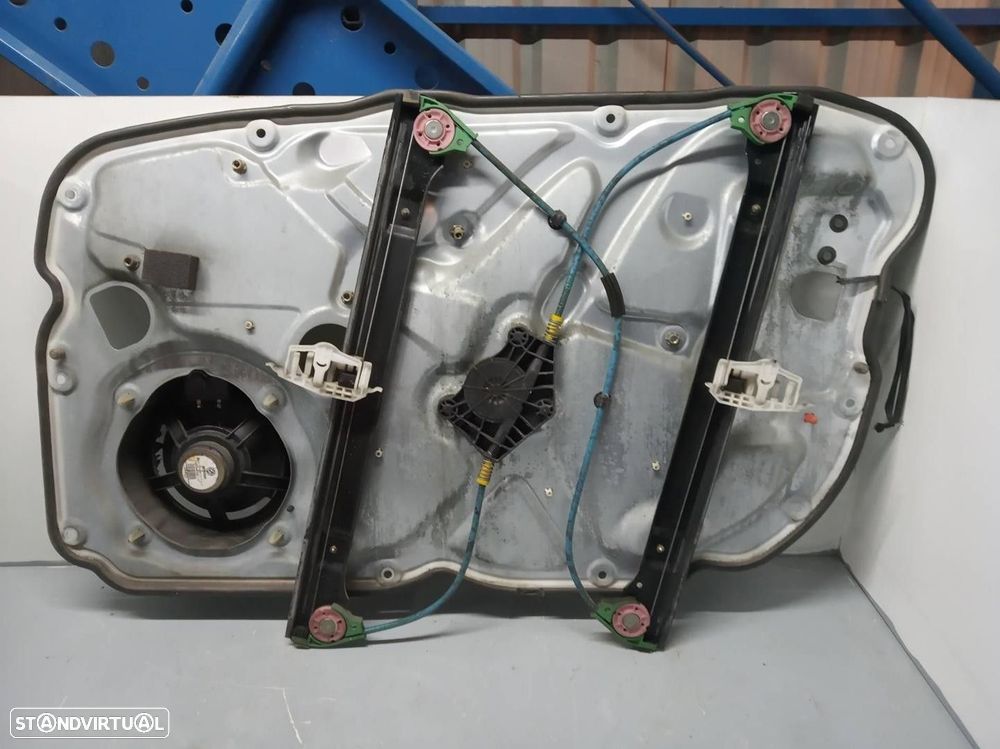 ELEVADOR DE VIDRO FRONTAL ESQUERDO FIAT STILO 2003 -182B6000 - 2