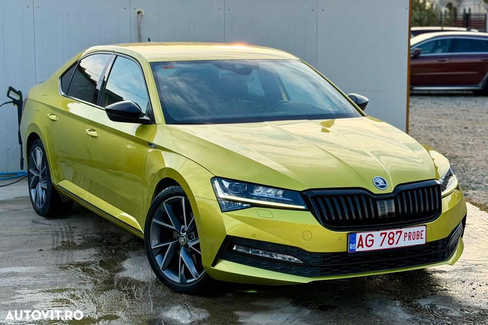 Skoda Superb 2.0 TDI DSG Sportline - 28