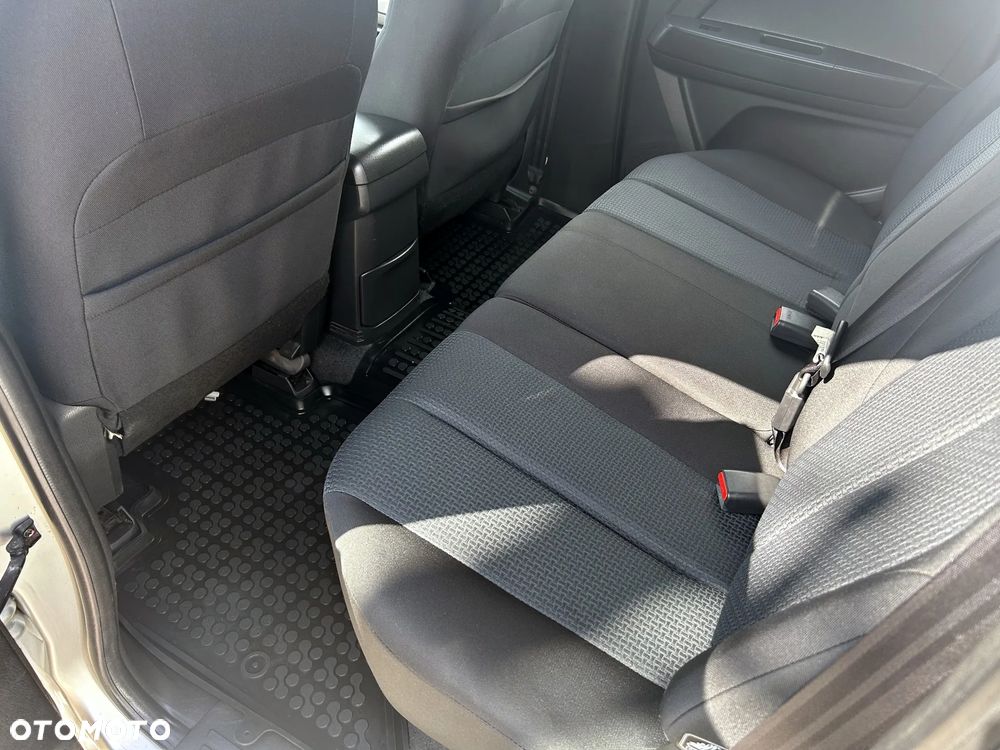 Isuzu D-Max 2.5 EC LS - 8