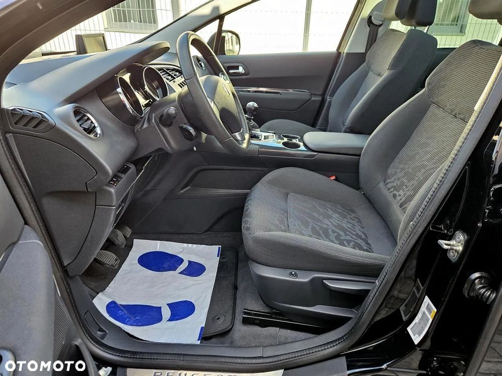 Peugeot 3008 HDi FAP 150 Business-Line - 22