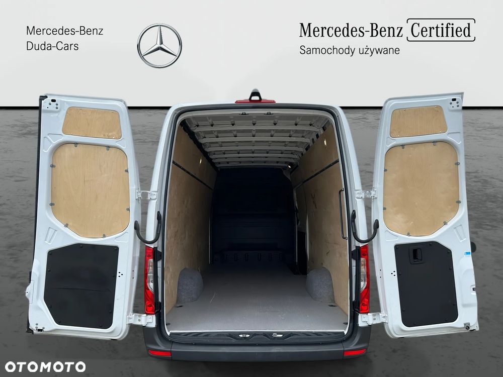 Mercedes-Benz Sprinter - 8
