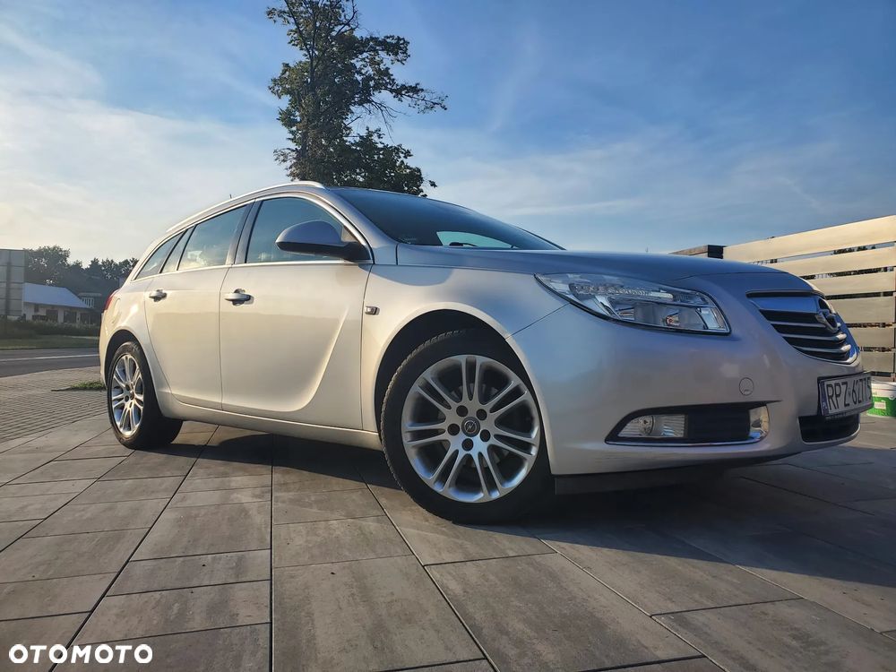 Opel Insignia - 30
