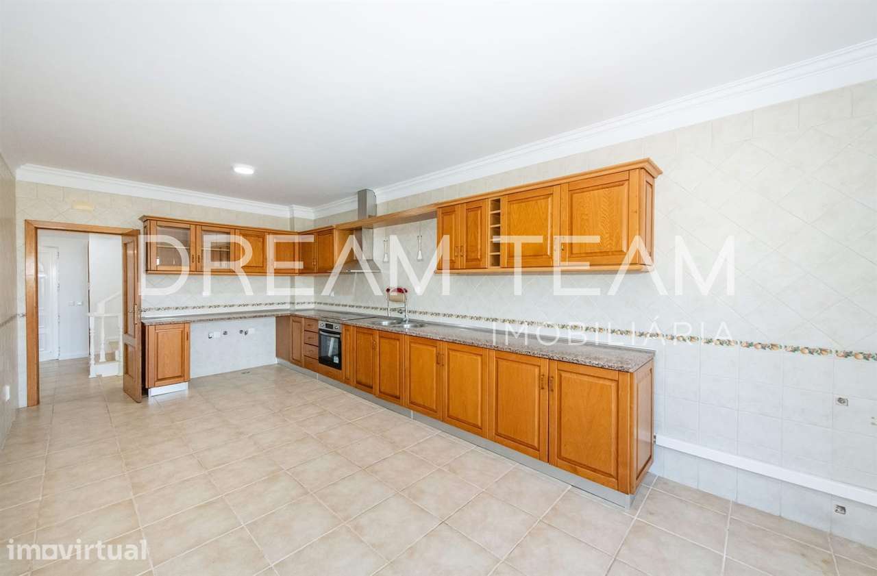Moradia T4  com Piscina e Lote de 900 m² – Qta da Serralheira, Setúbal - Grande imagem: 3/49