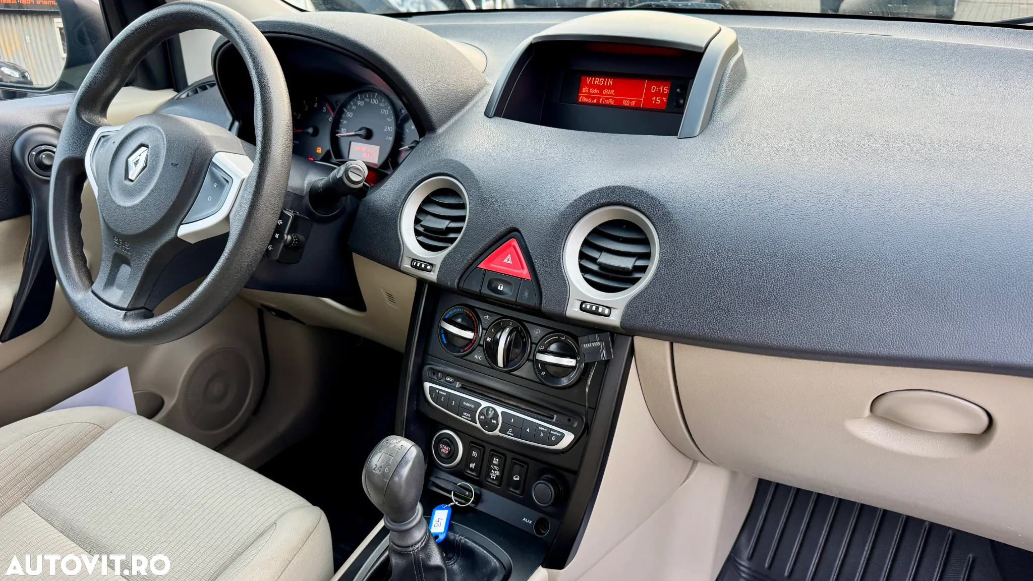 Renault Koleos - 16