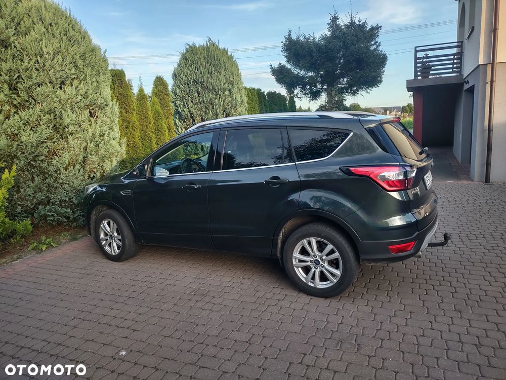 Ford Kuga 1.5 EcoBoost 2x4 Business Edition - 6