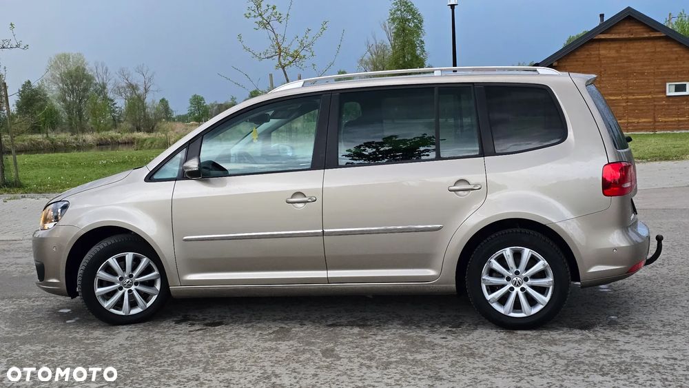 Volkswagen Touran 1.6 TDI DPF Highline - 17