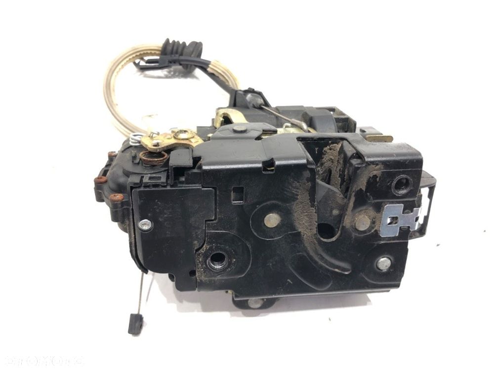 ZAMEK DRZWI LEWY PRZÓD  SEAT TOLEDO II (1M2) 1998 - 2006 1.8 20V 92 kW [125 KM] benzyna 1998 - 2004 - 1