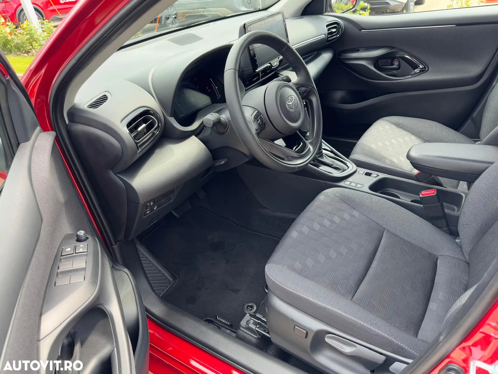 Toyota Yaris 1.5 116 CP HEV Business - 6