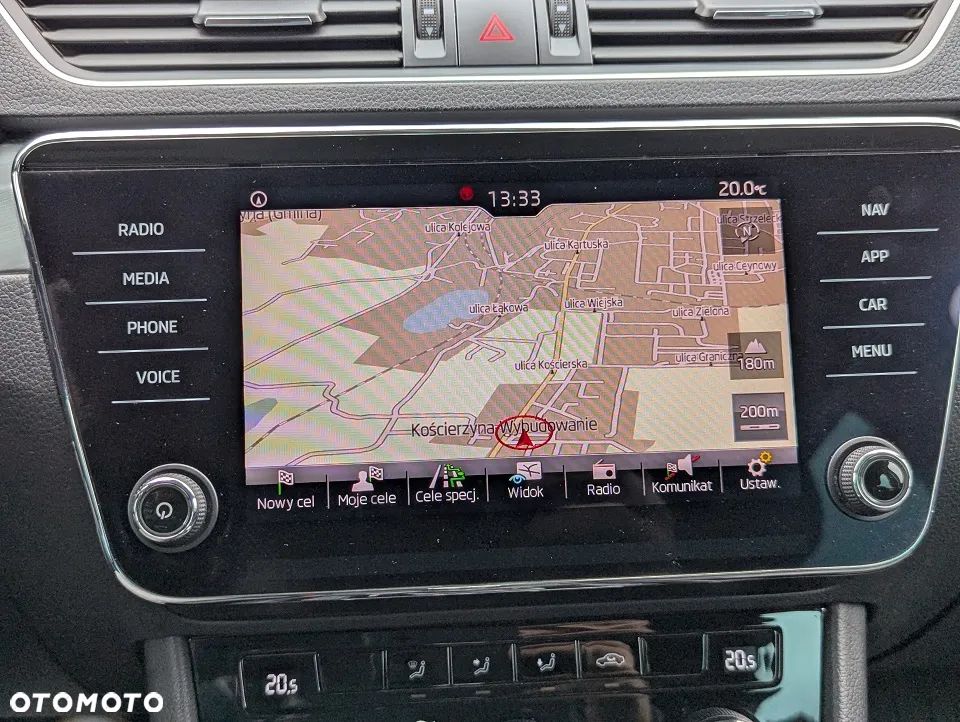 Skoda Superb 2.0 TDI DSG Ambition - 19