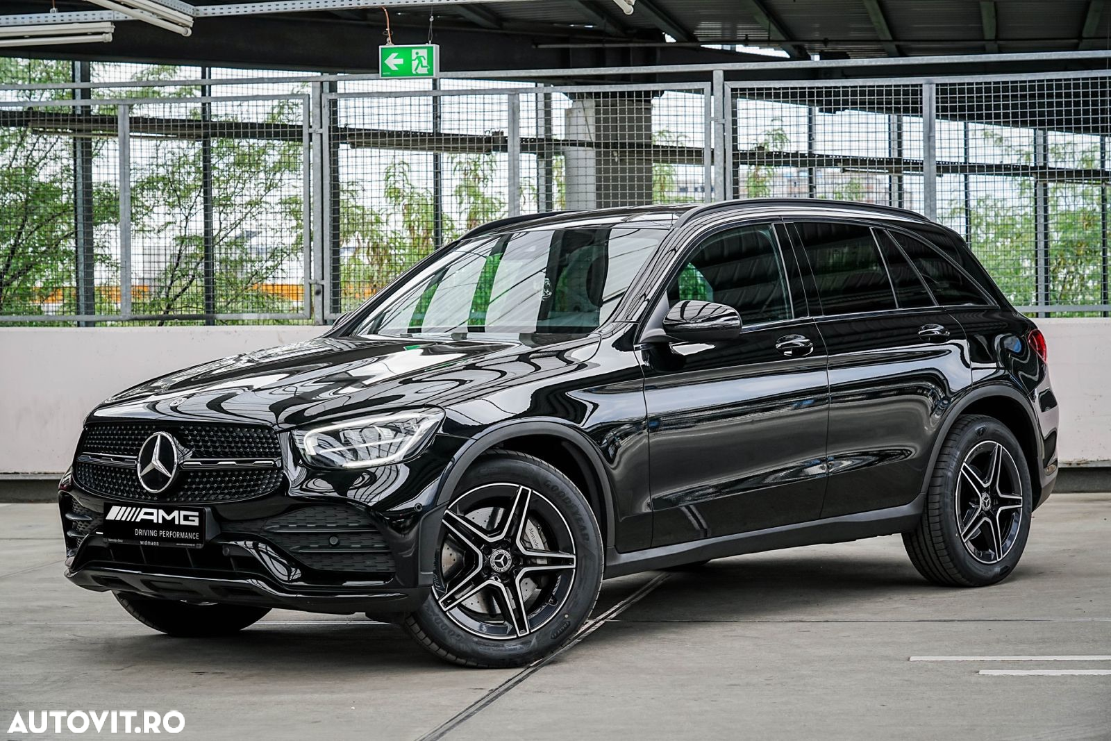 Mercedes-Benz GLC 200 d 4Matic 9G-TRONIC AMG Line Plus - 3