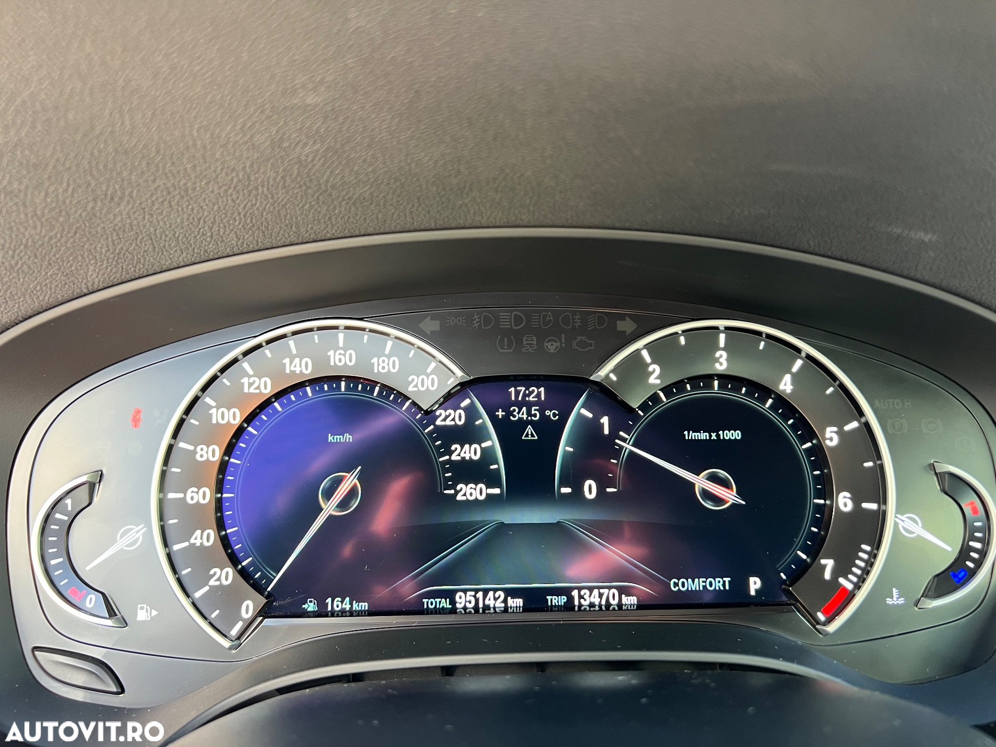 BMW Seria 5 530i xDrive AT - 34