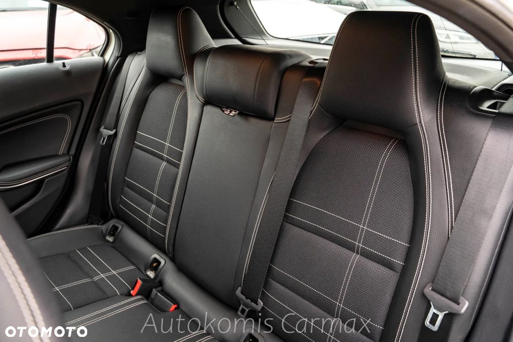 Mercedes-Benz Klasa A 180 CDI (BlueEFFICIENCY) - 24