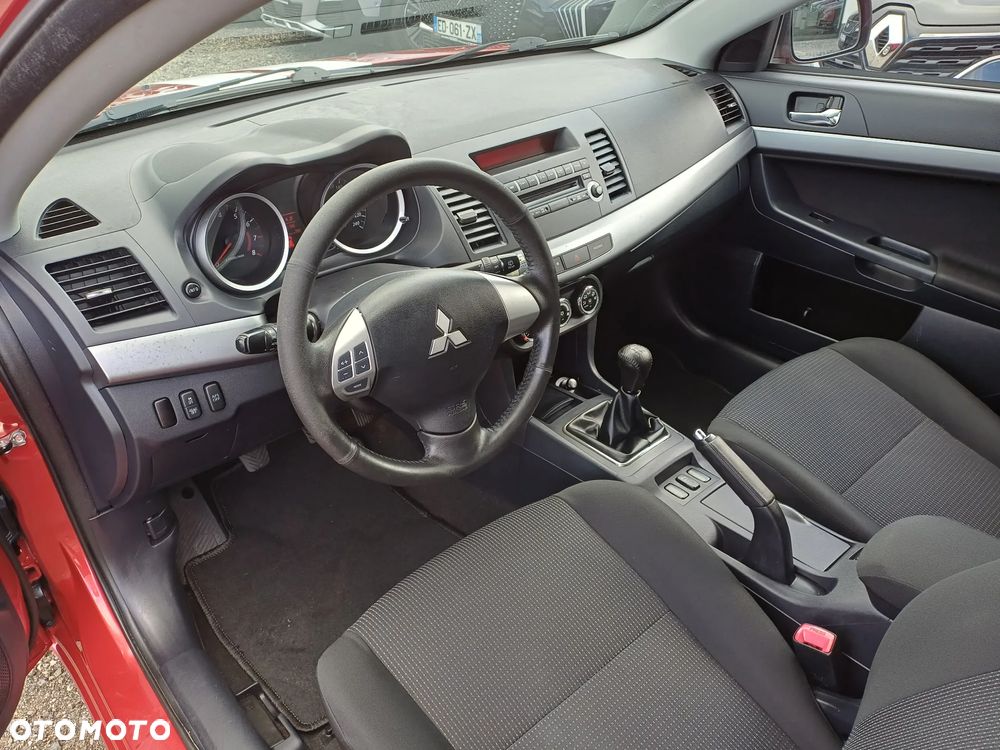 Mitsubishi Lancer 1.6 ClearTec Invite - 15