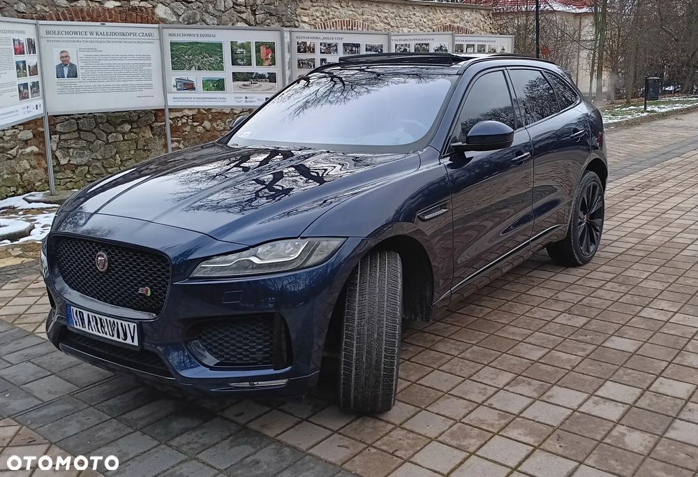 Jaguar F-Pace 3.0 V6 AWD S - 1