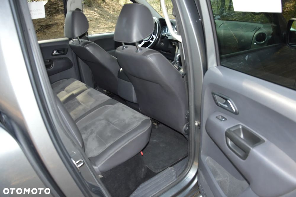 Volkswagen Amarok - 14