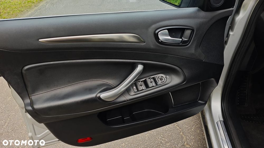 Ford Mondeo 2.0 Titanium X - 23