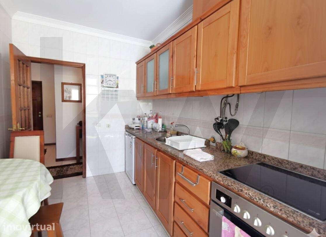 Apartamento T2 com Garagem e Arrumos, Elevador, CABEÇA SANTA, PENAFIEL - Grande imagem: 5/40