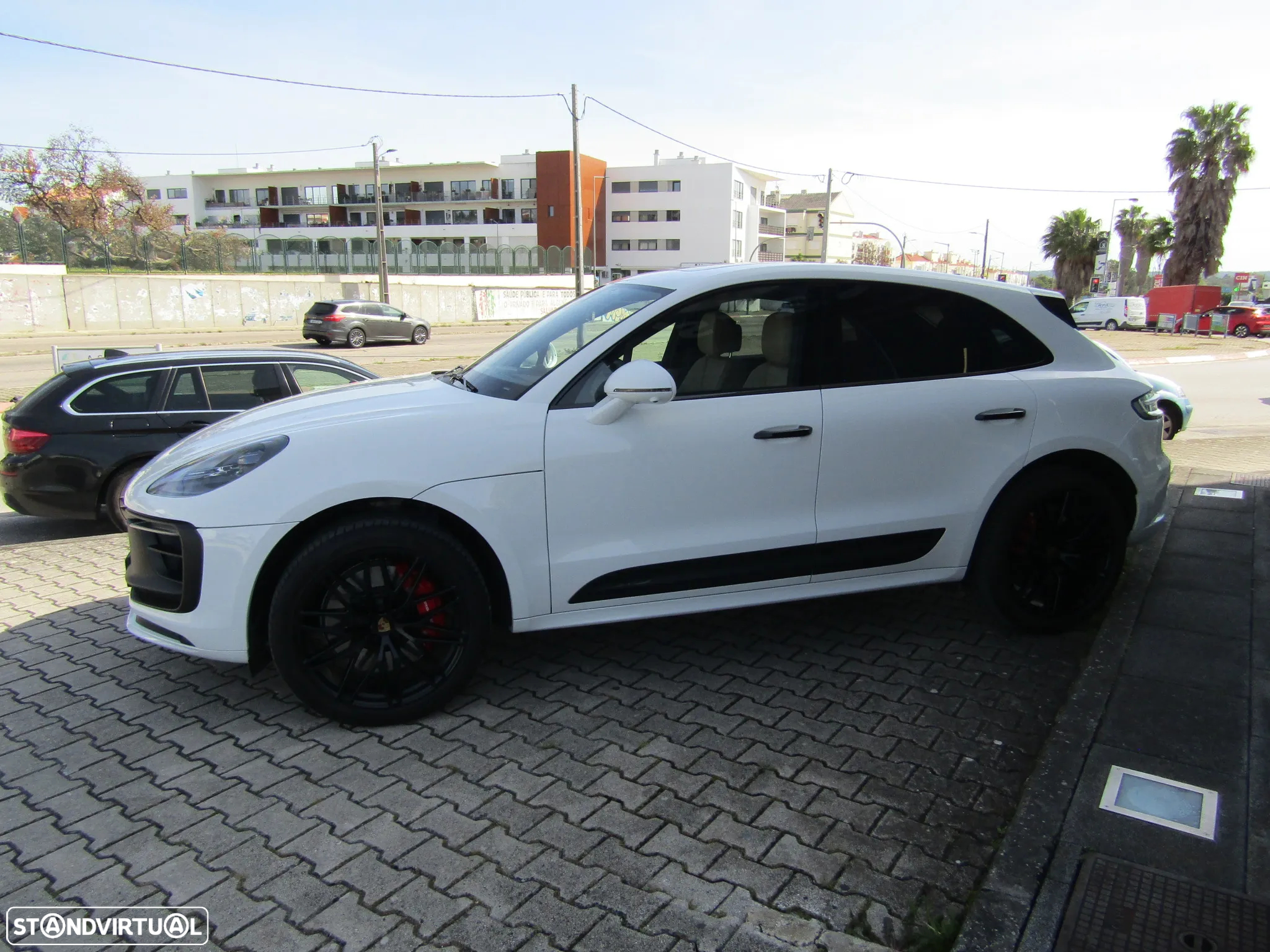 Porsche Macan GTS - 12