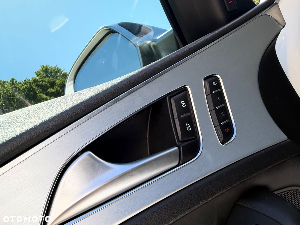 Audi S6 Limousine - 22