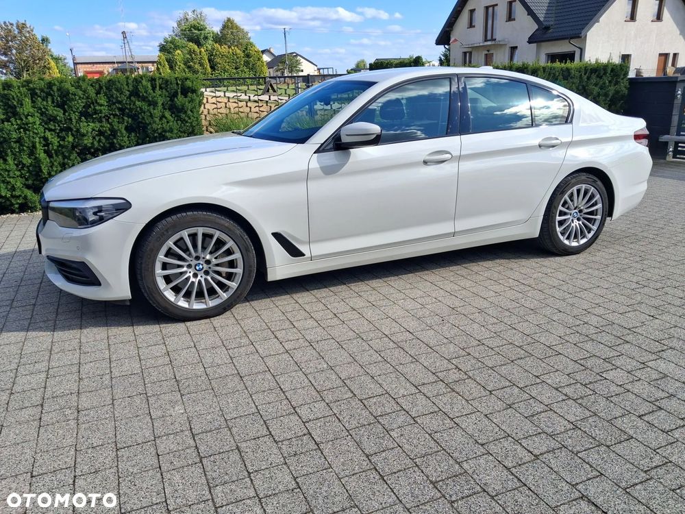 BMW Seria 5 530i xDrive Sport Line sport - 1