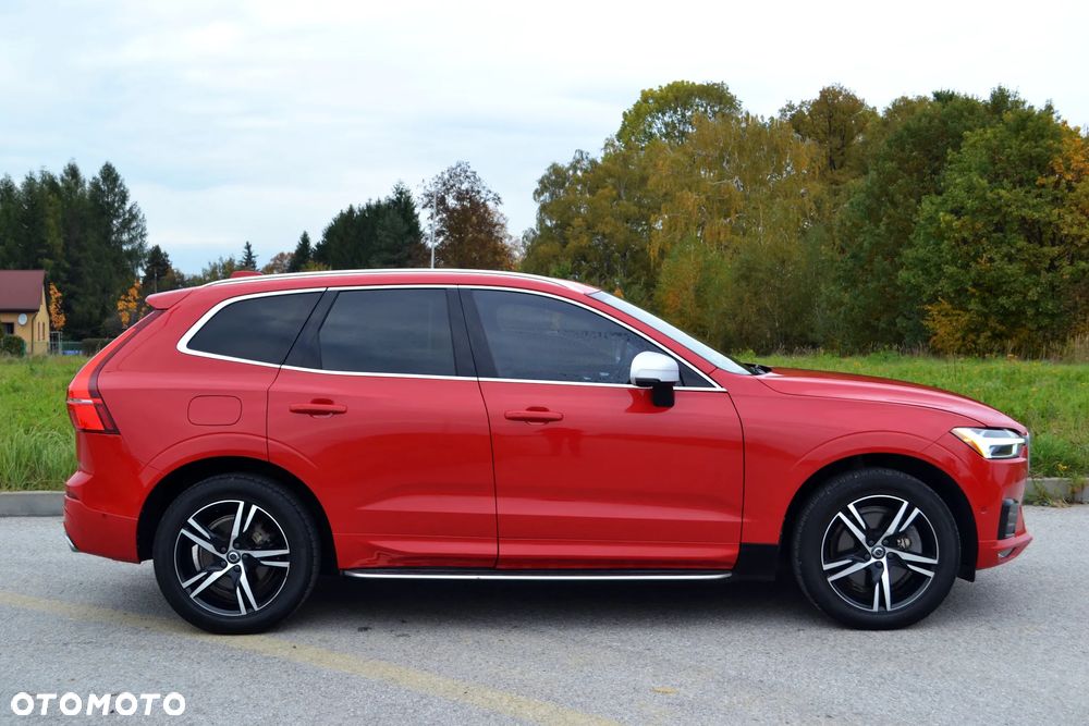 Volvo XC 60 T5 AWD R-Design - 6