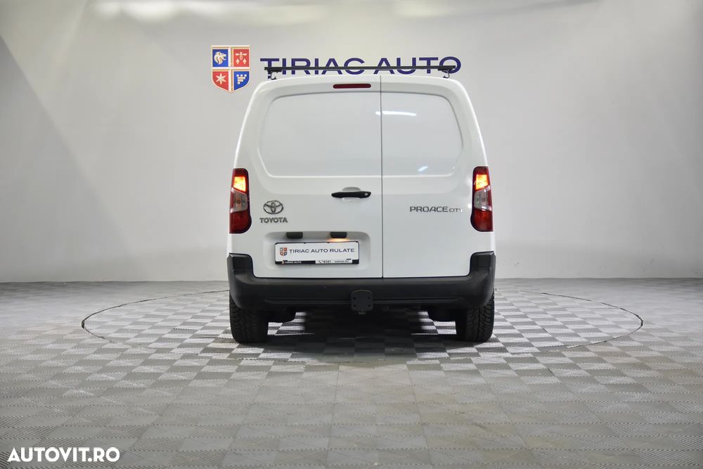 Toyota PROACE - 4