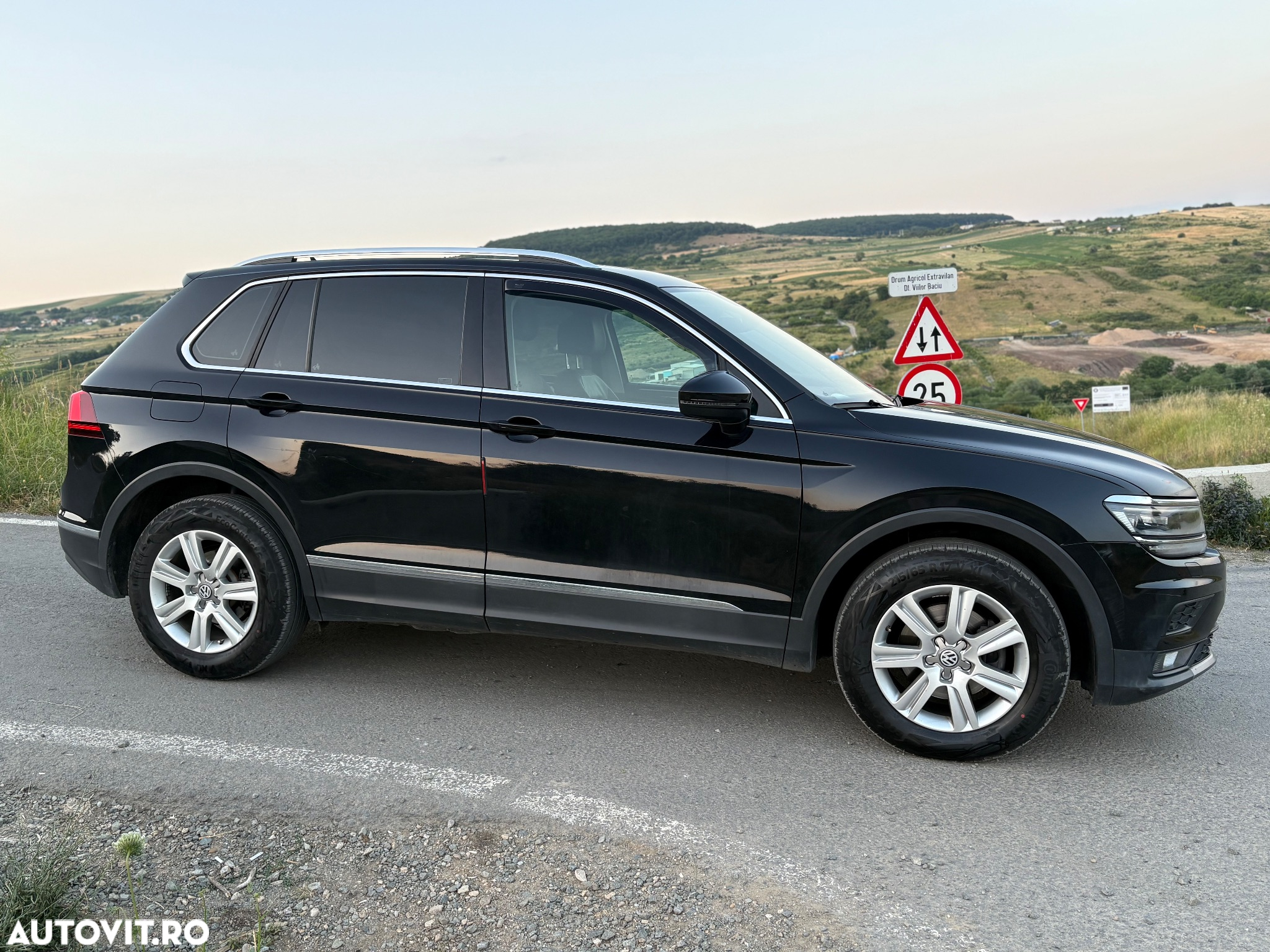 Volkswagen Tiguan 2.0 TDI 4Mot Highline - 2
