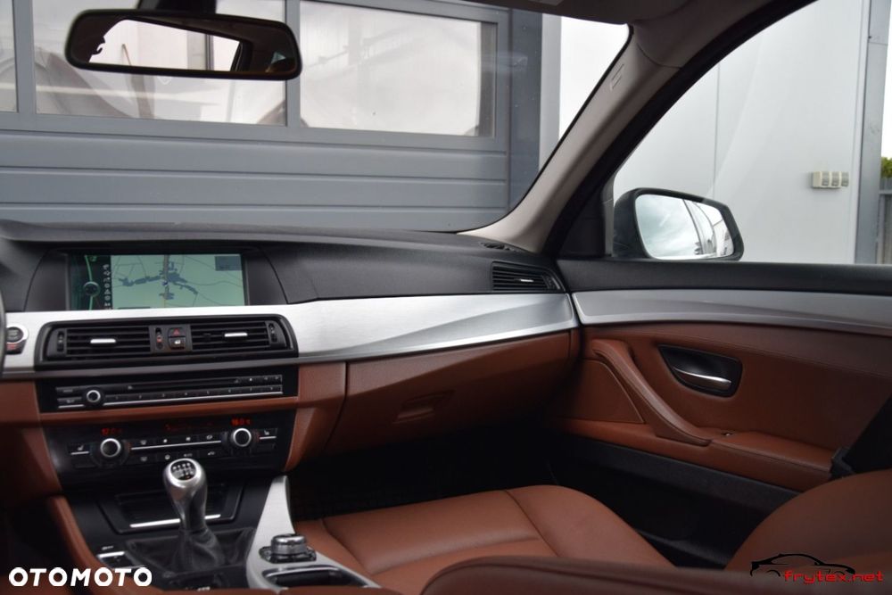 BMW Seria 5 - 24