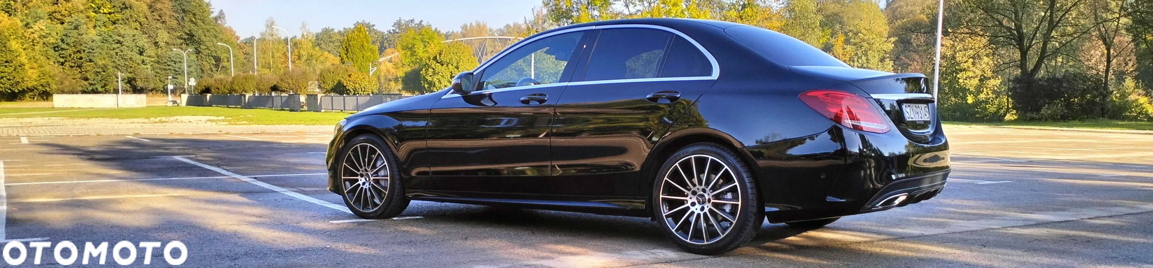 Mercedes-Benz Klasa C 250 9G-TRONIC AMG Line - 23