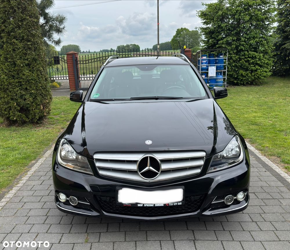 Mercedes-Benz Klasa C 220 CDI 7G-TRONIC Avantgarde Edition - 22