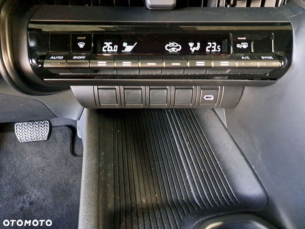 Toyota C-HR 1.8 Hybrid Comfort - 24