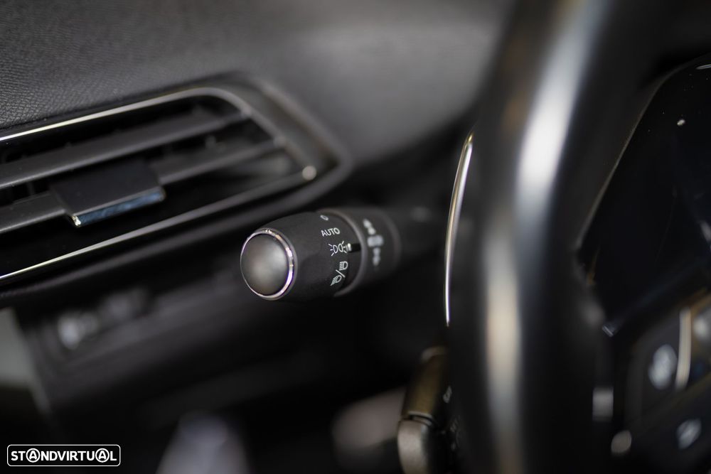 Peugeot 5008 1.5 BlueHDi Crossway EAT8 - 23