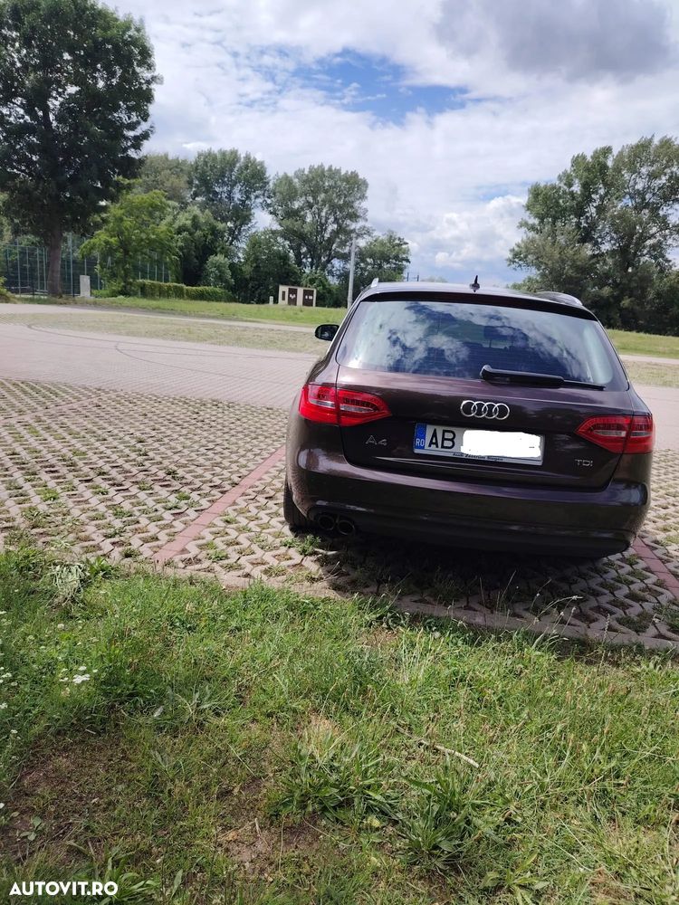 Audi A4 Avant - 6