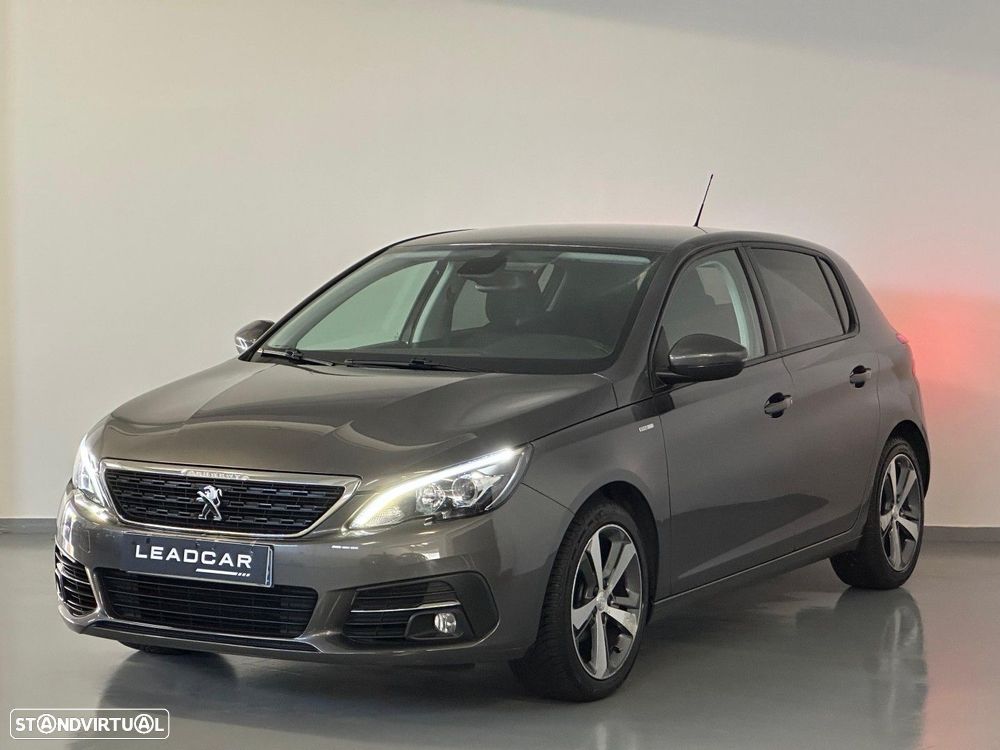 Peugeot 308 1.2 PureTech Style J17 - 1