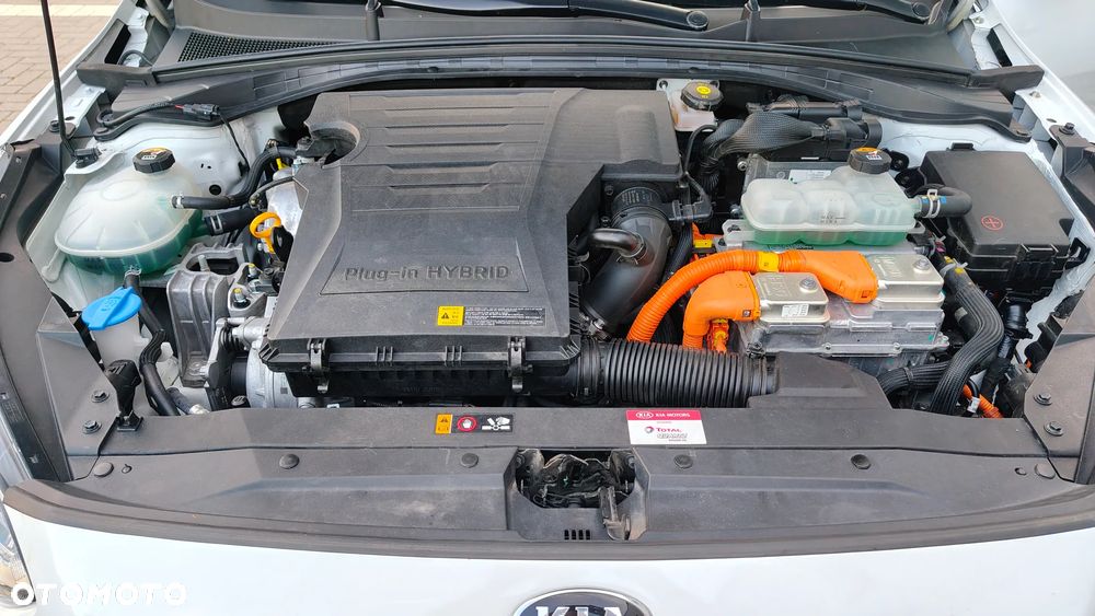 Kia Ceed 1.6 GDI PHEV L Business Line DCT - 29