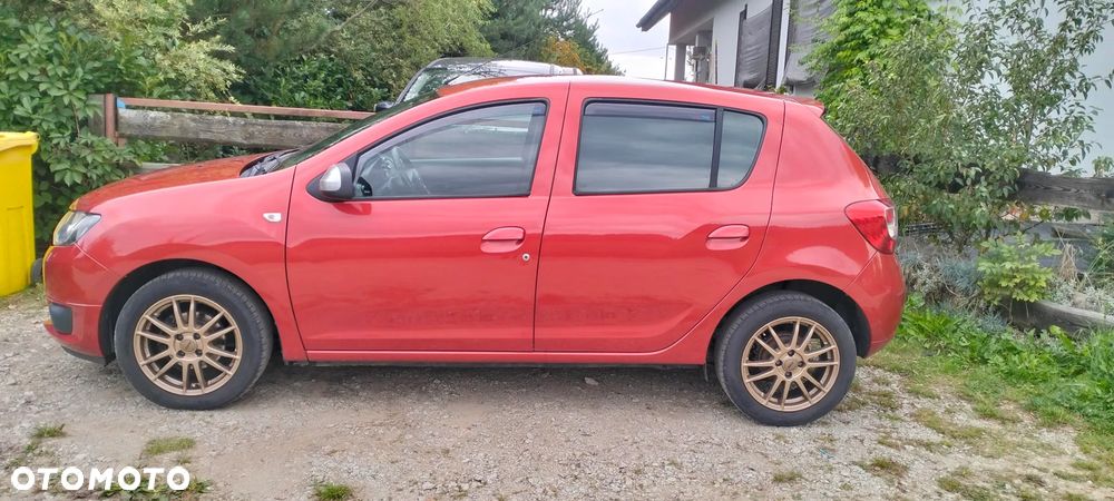 Dacia Logan 0.9 TCe SL Celebration S&S EU6 - 33